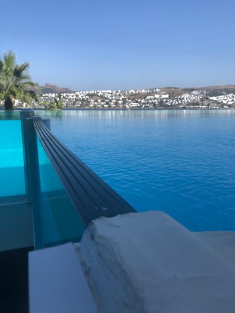 Acrylic Pool Wall - Cape Bodrum Hotel - References - 11