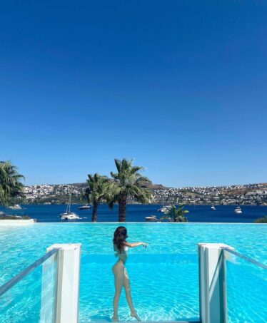 Acrylic Pool Wall - Cape Bodrum Hotel - References - 3