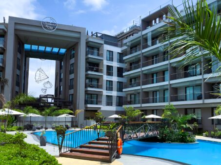 Diamonds Resort Acrylic Floor Panel - References - 1