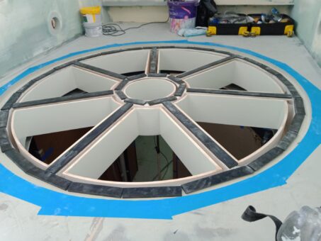 Transparent Floor Window At Private Yacht - References - 5