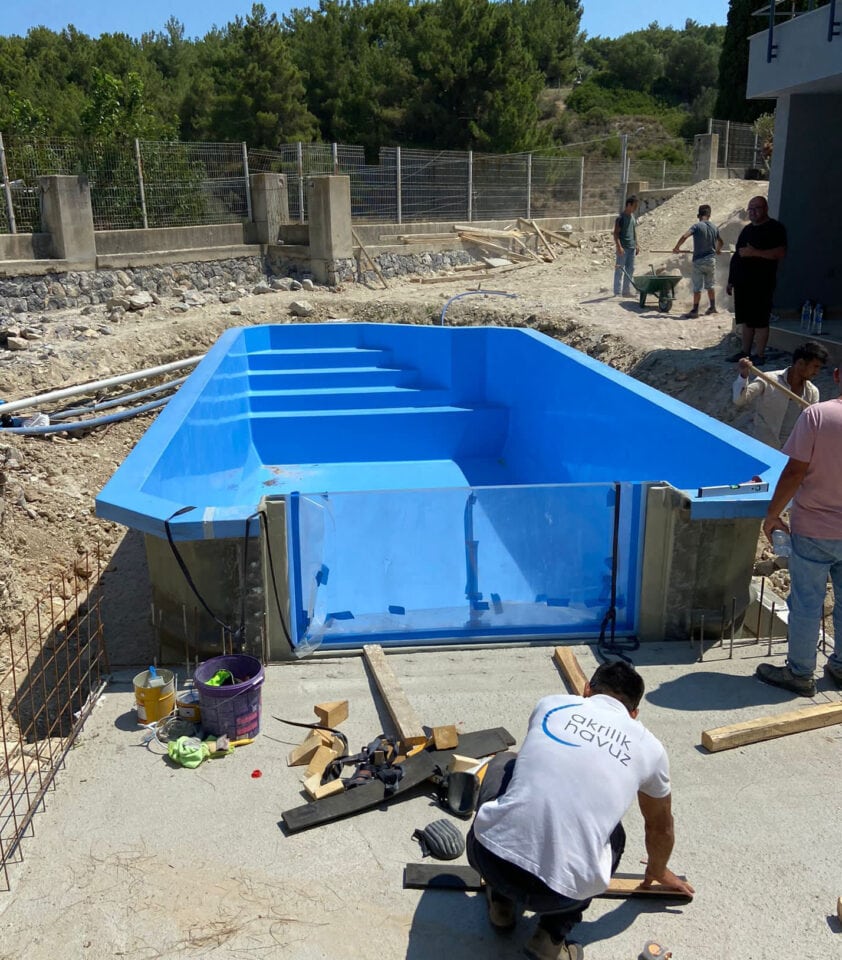 Izmir Urla Custom Pool - References - 2
