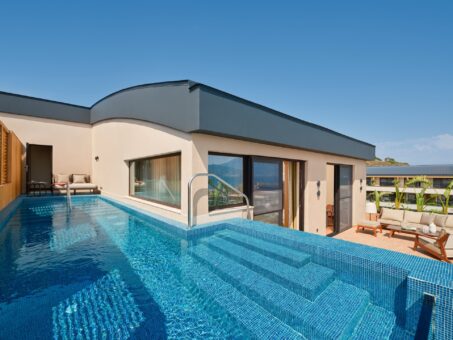 Xo Cape Arnna Penthouse Swimming Pool – Fethiye - References - 2