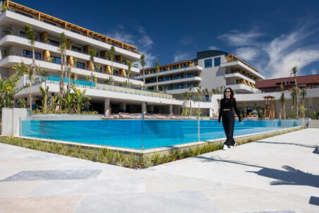 Xo Cape Arnna Acrylic Swimming Pool Walls - References - 8
