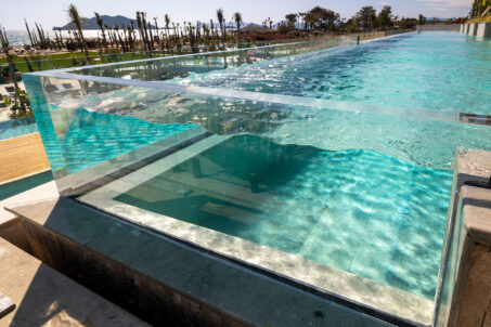 Xo Cape Arnna Acrylic Swimming Pool Walls - References - 4